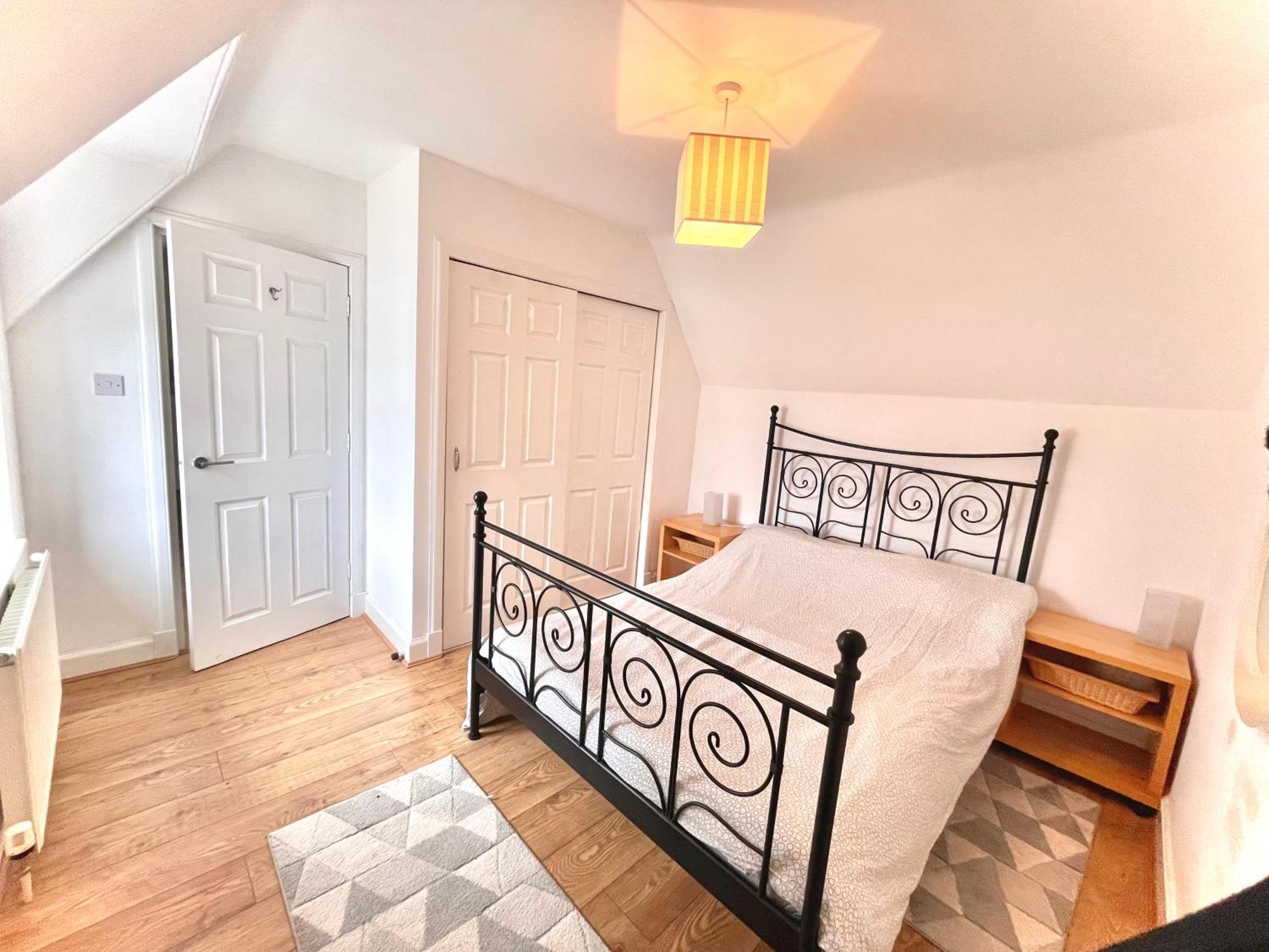 The Crows Nest Apartment อายเมาธ์ ภายนอก รูปภาพ